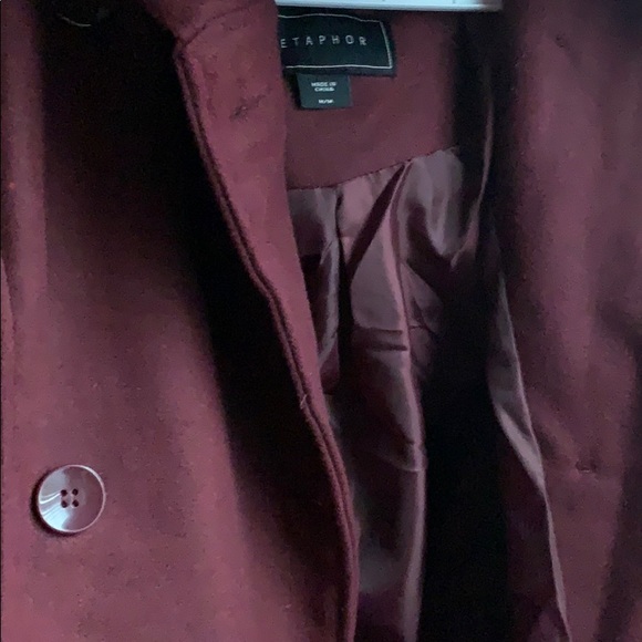 Burgundy coat - Picture 5 of 6